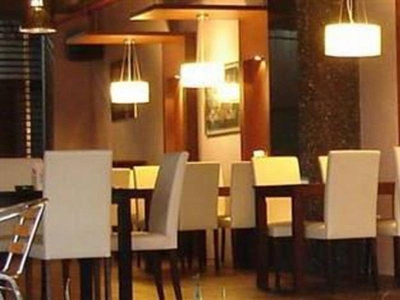 The Emperor Hotel ملقا المظهر الخارجي الصورة