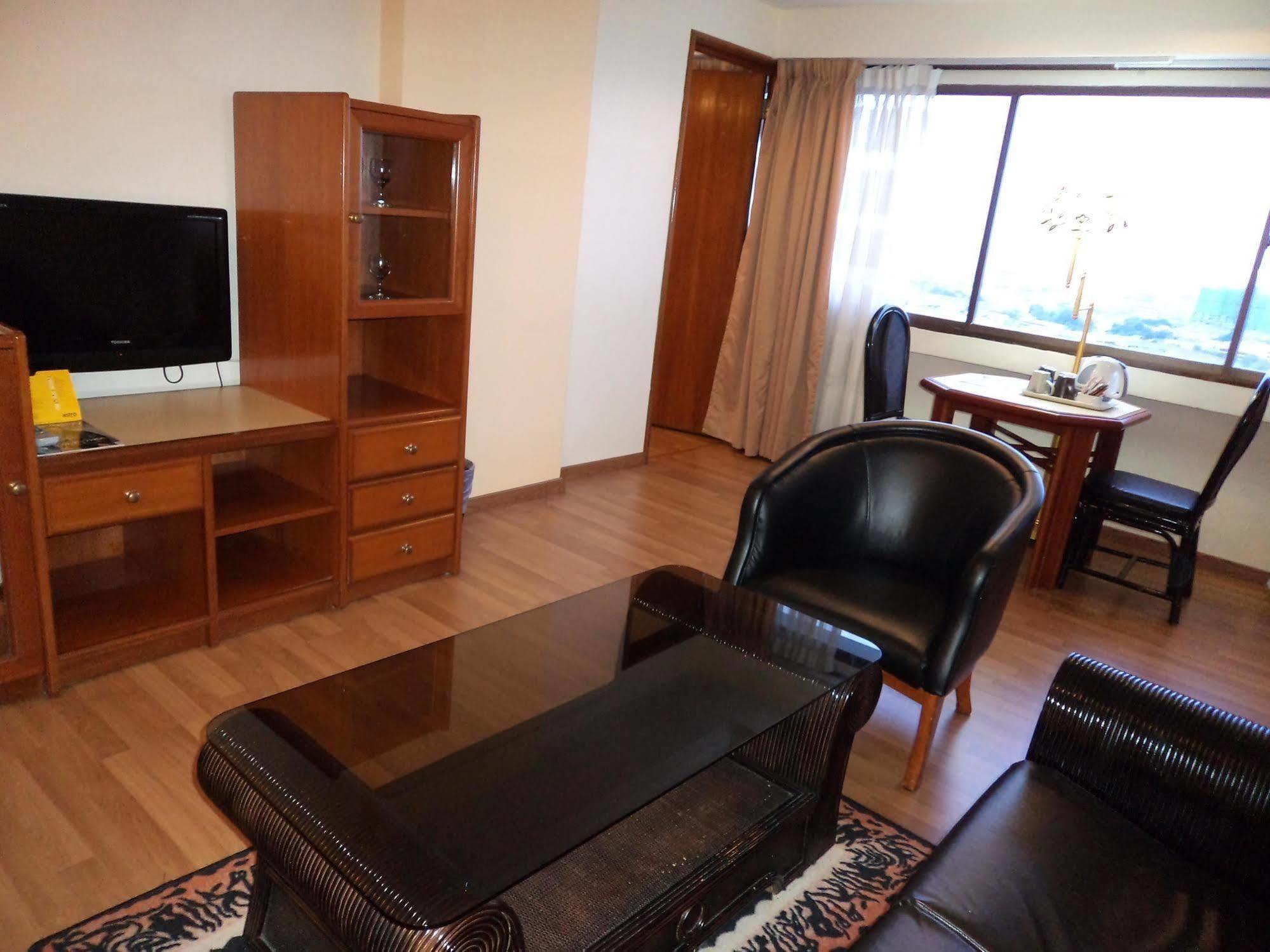 The Emperor Hotel ملقا المظهر الخارجي الصورة